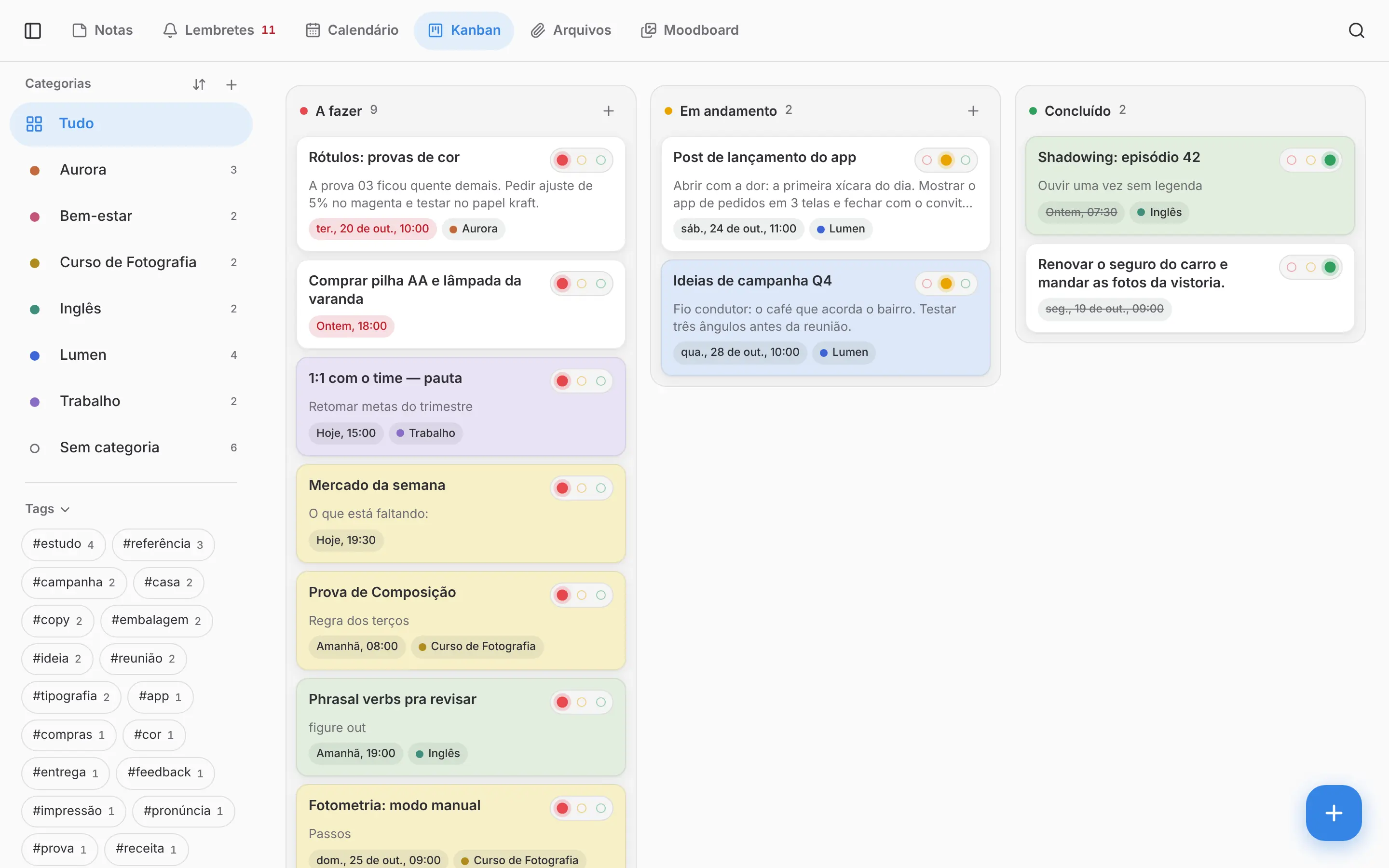 Kanban com os lembretes em três colunas: a fazer, em andamento e concluído